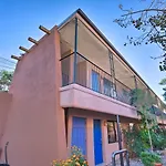 Santa Fe Bungalow ~ 2 Mi To Downtown!