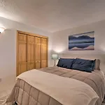 Santa Fe Bungalow ~ 2 Mi To Downtown!