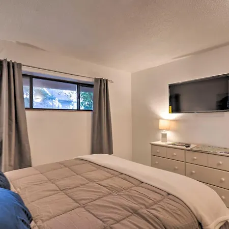 Holiday home ~ 2 Mi To Downtown! *